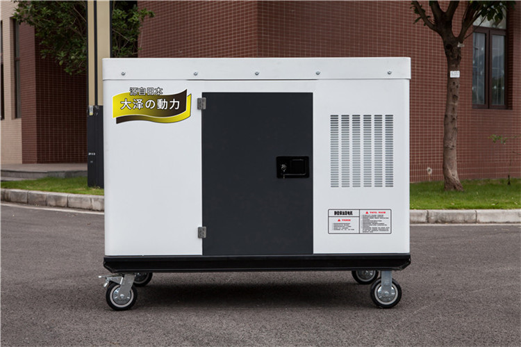 你說高原15kw千瓦柴油發(fā)電機配大澤動力可以嗎