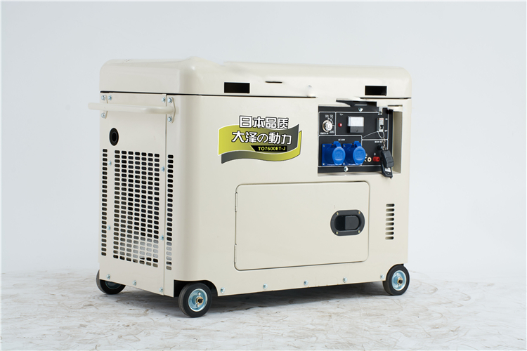 大澤動(dòng)力發(fā)電機(jī)8kw柴油發(fā)電機(jī)有電源開關(guān)嗎
