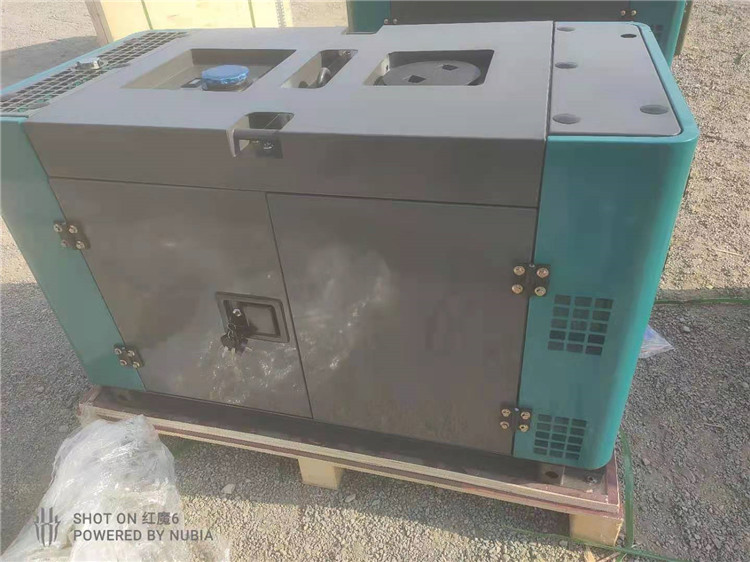 高原TO32000ET30kw柴油發(fā)電機(jī)用啥樣機(jī)油