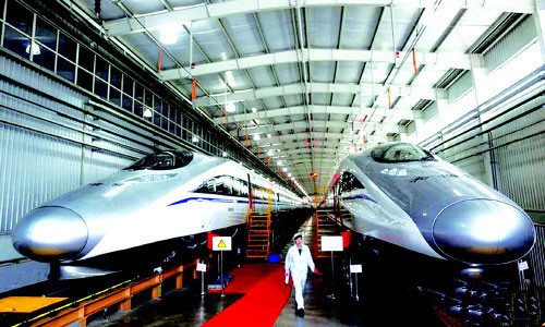 高原發(fā)電機(jī)預(yù)熱裝置靠什么啟動(dòng) 動(dòng)車用發(fā)電機(jī)組