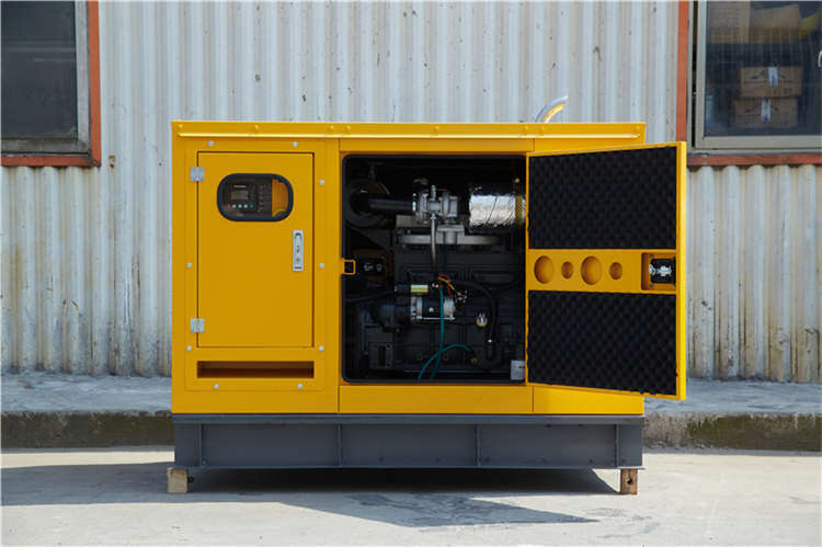 大澤動(dòng)力柴油發(fā)電機(jī)20kw三相電流和220v多少