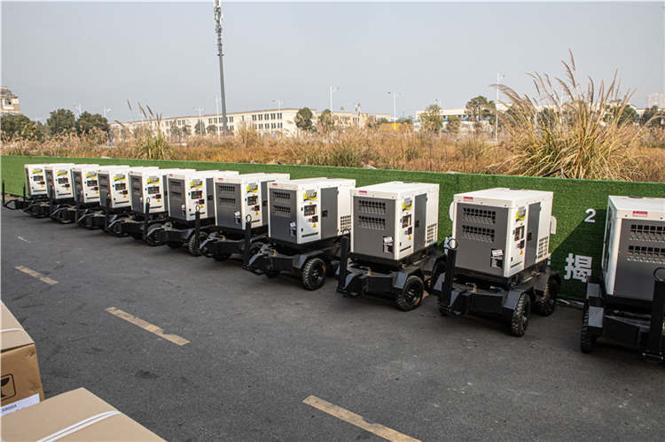 to32000et30kw柴油發(fā)電機(jī)子加油系統(tǒng)