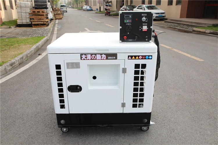 大澤動(dòng)力柴油發(fā)電機(jī)10kw一升油發(fā)電多少