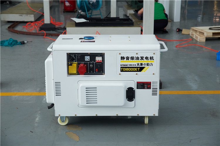 柴油發(fā)電機(jī)15kw加多少機(jī)油