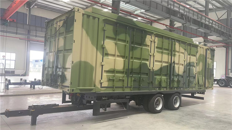 按客戶(hù)要求30kw柴油發(fā)電機(jī)給軍車(chē)做的一樣的顏色